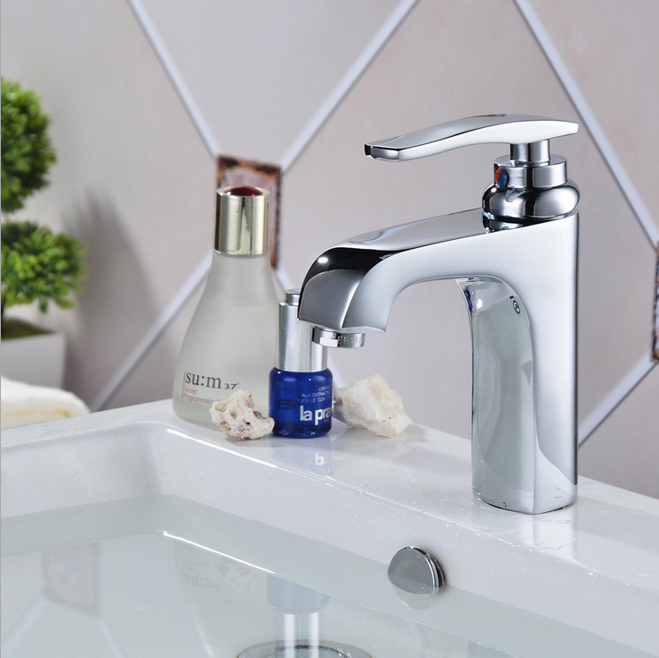 solid brass body basin mixer with polished chrome bathroom basin sink mixer tap , bathroom faucet