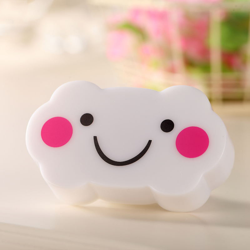 newest smile face led night lamp light for baby room with light-controlled sensor nightlight